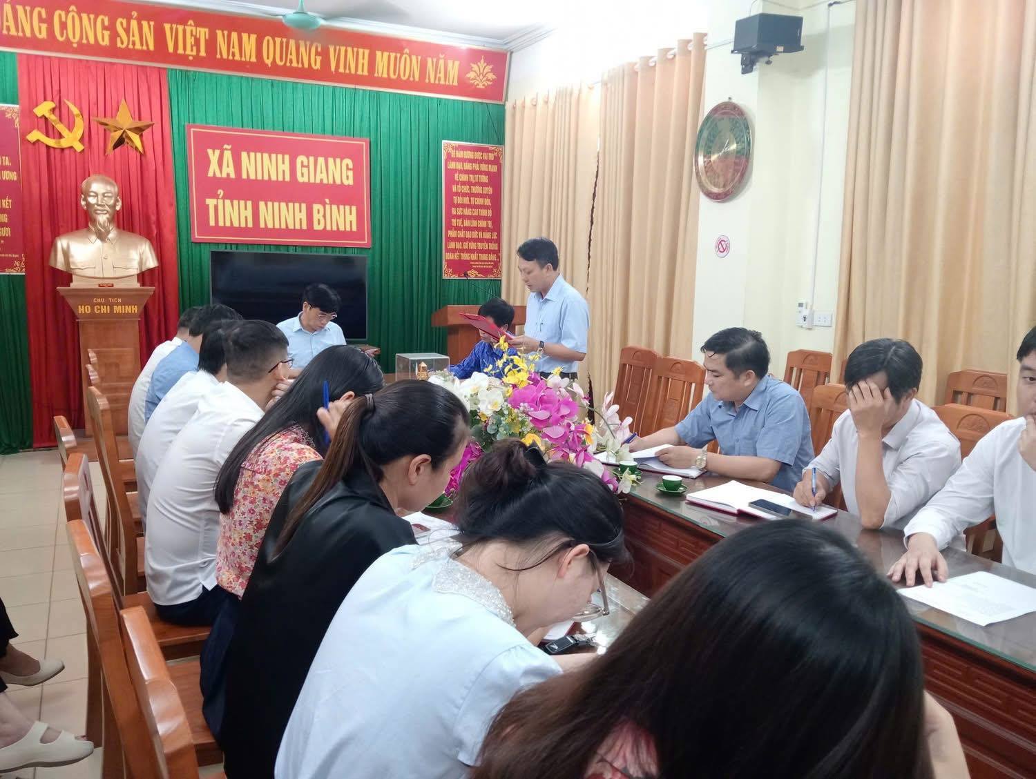 anh tin bai
